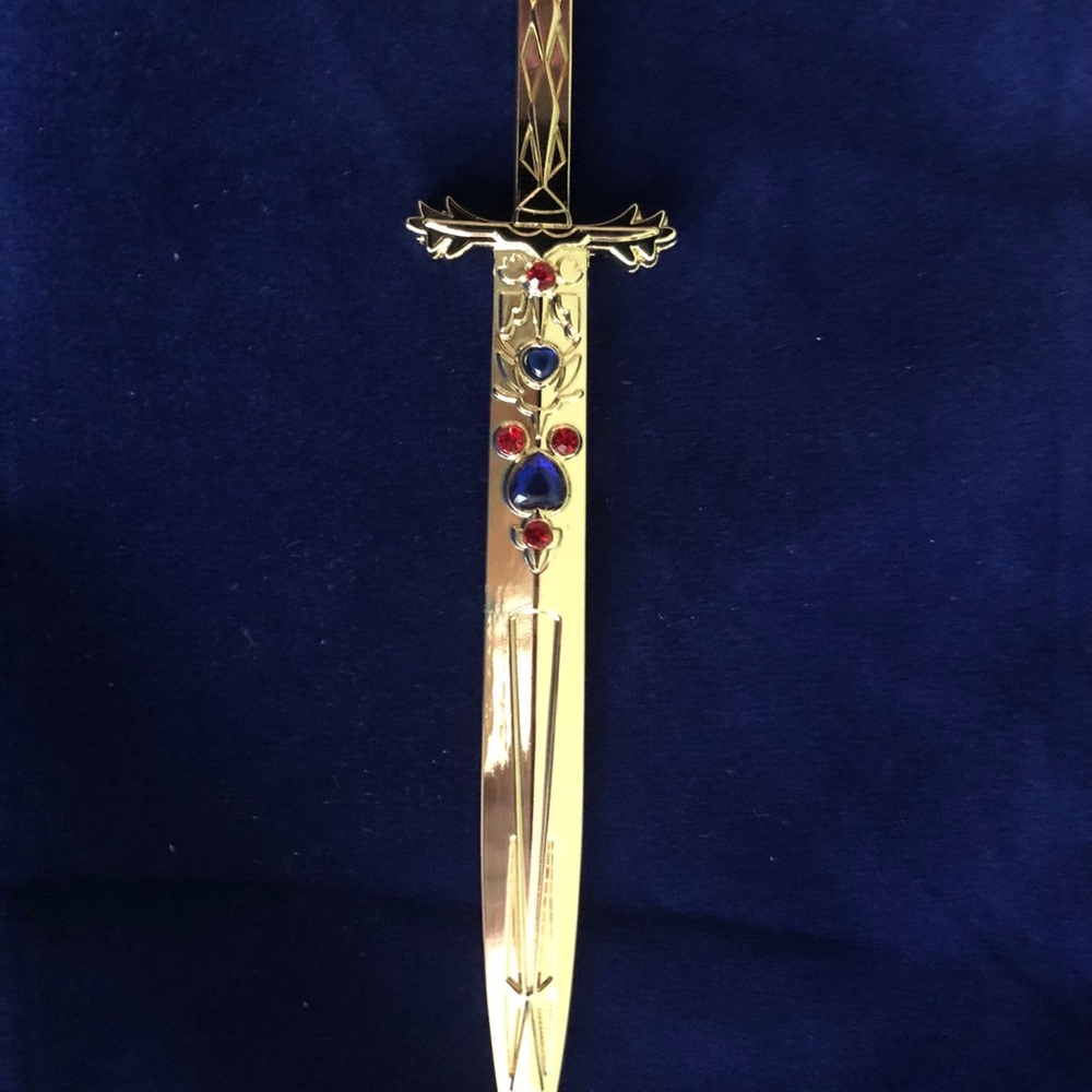 Collectible Dagger Letter Opener